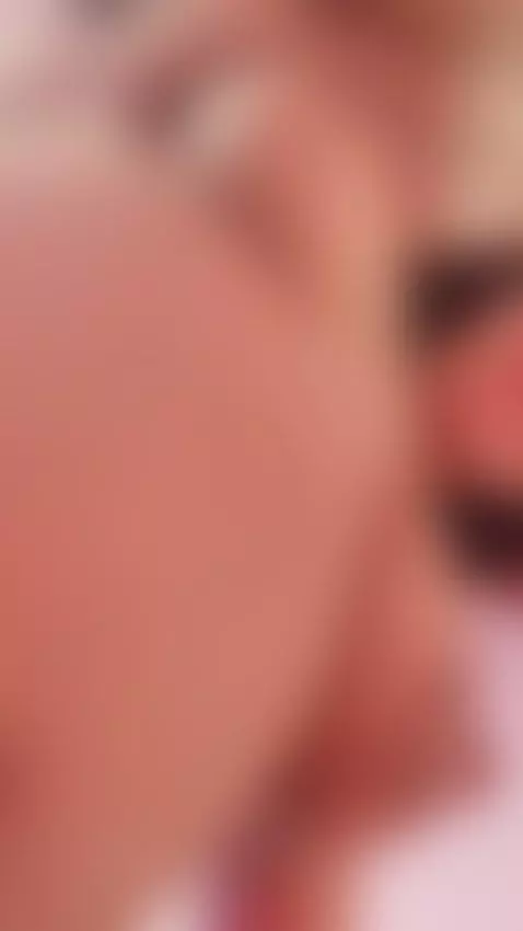 Treat me like a queen and I'll be your whore by alanaapetterson