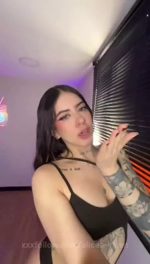 come here, let me warm you by alicee-vixen