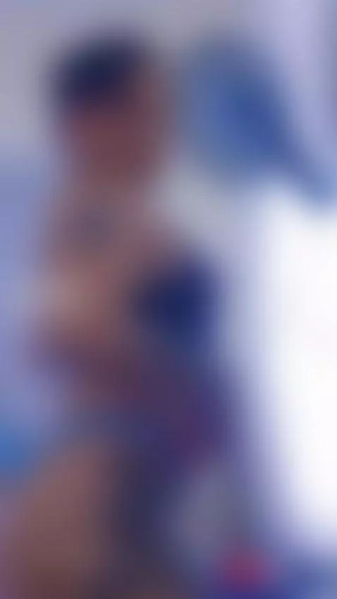 Moving my great butt with sensuality by ninoskasexy777