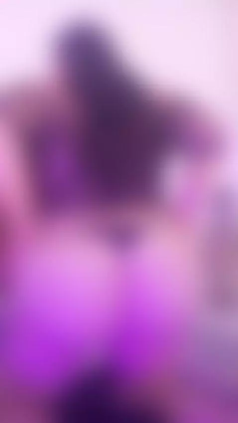 Weekend off, but my fantasies are running wild. Enjoy your g... by valeriamontex