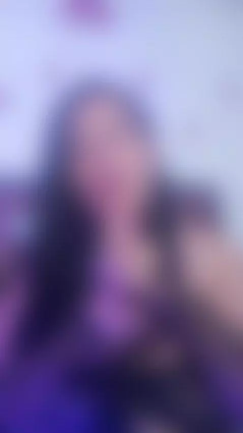 If you come closer... I promise to misbehave. Follow me by valeriamontex