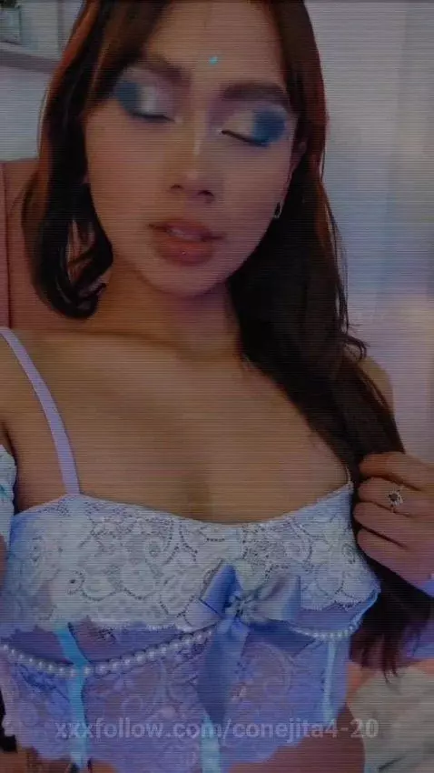 What would you do if a siren came into your room? by conejita4-20