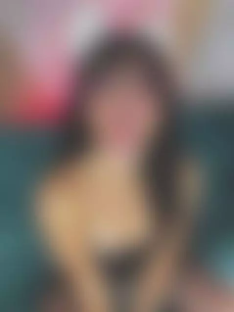 A little hot, I would love to play with you 💕💕😈😈 by misszoelaurent