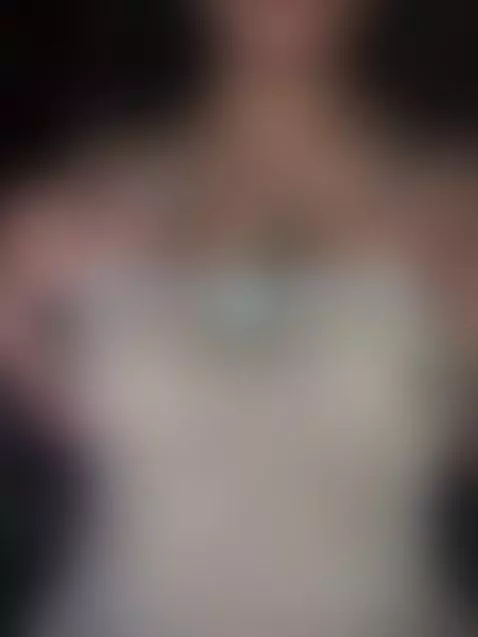 I'm online come and we play a little enter the link of my pr... by misszoelaurent