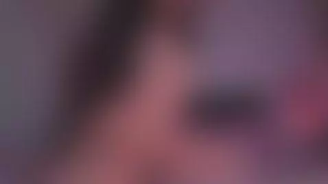 I flirt with looks… but I seduce with moves 💃😈

Online link ... by missvaneblake