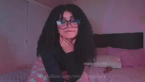 I want your tongue where no one else’s has been 👅🔥

Online l... by missvaneblake