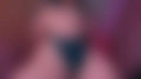 Let’s make a memory. 🎞️🫦
Online, link in my bio! by missvaneblake