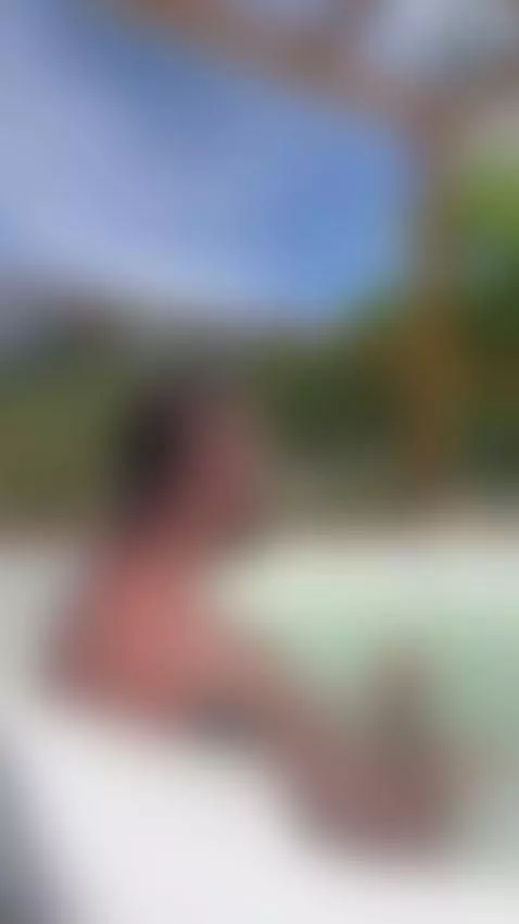 Am onlinee https://es.chaturbate.com/toonnydee/ by toonnydee