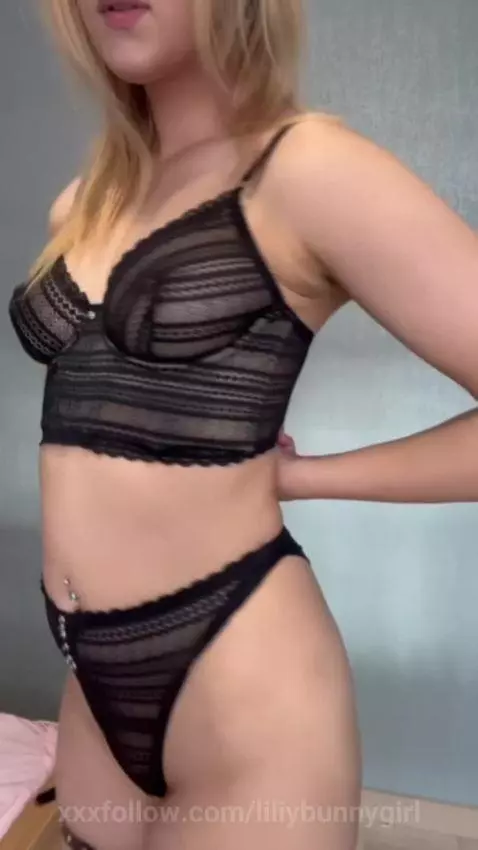 I could be your sweetest distraction today if you want by liliybunnygirl