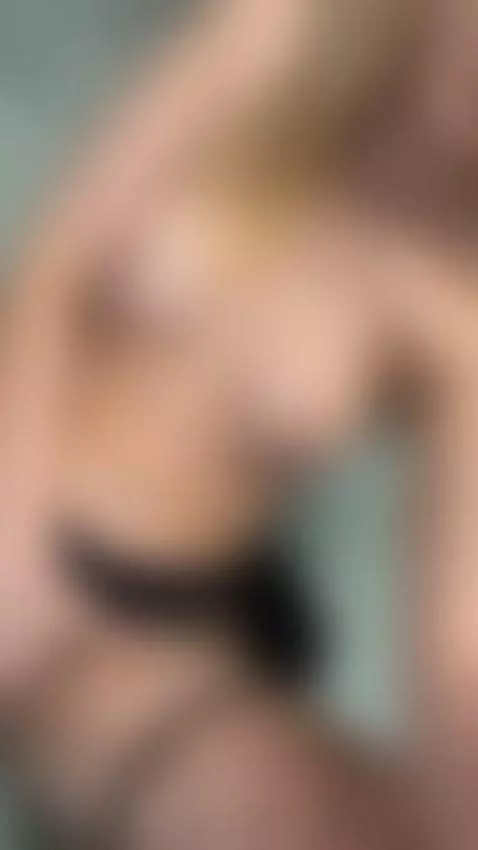 A soft kind of confidence by liliybunnygirl