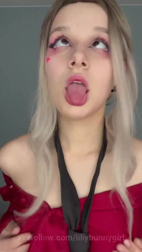 This is my favorite version of me by liliybunnygirl