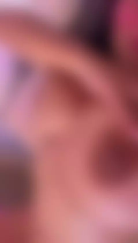 I'm online, I'll wait for you. by lizmonserrat1