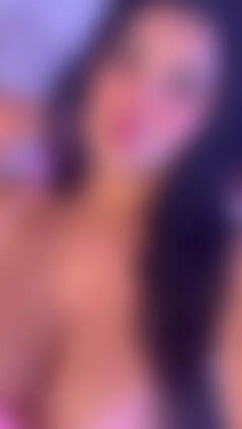 Imagine what would happen if we were alone... by lizmonserrat1