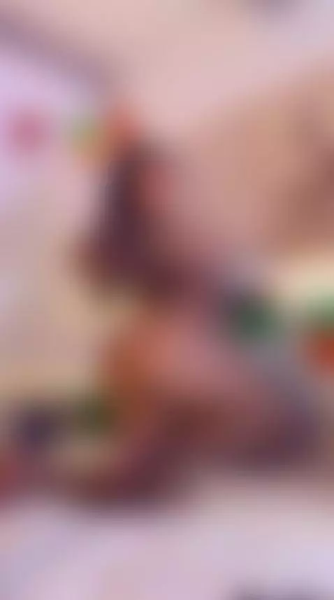 Online and very playful 😏 Come see me and have fun with me. ... by lizmonserrat1