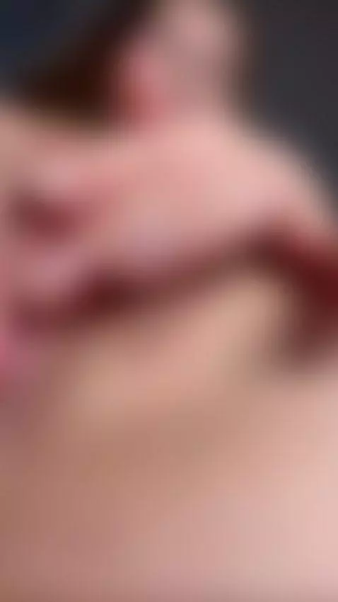 I’m always online there 😘 Message me on OnlyFans by yourlittleangel966