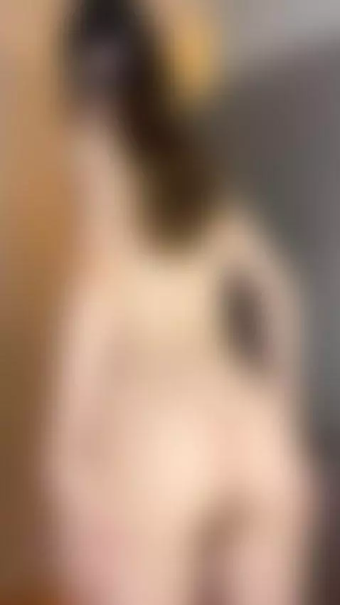 Every curve on my body is absolutely perfect by saradiamant