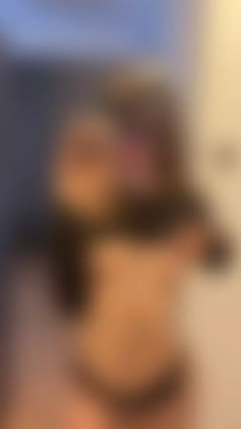 The kind of view you'll get when you promise to give me a cr... by saradiamant