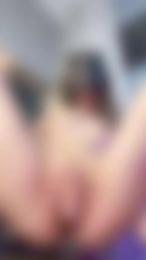 I'll be the slut that will take care of your needs by saradiamant