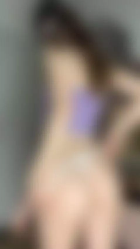 Tonight feels too good to keep my hands to myself 💖🔥 by saradiamant