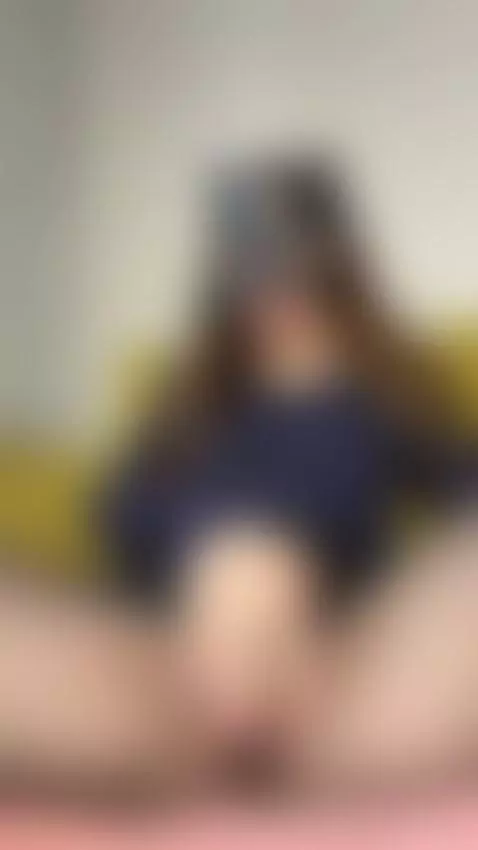 I can't wait for you to come home and fuck me by saradiamant