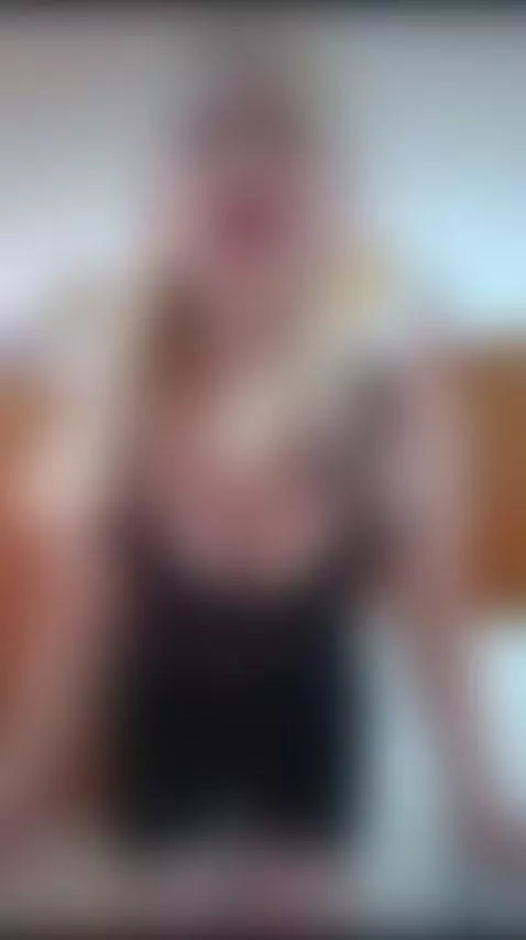 Would you like to talk to us, love? Go to my blue page 👇👇htt... by carolinagypsy