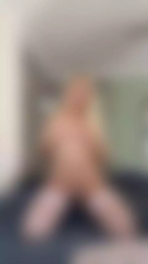 Stay in this moment by avroralady