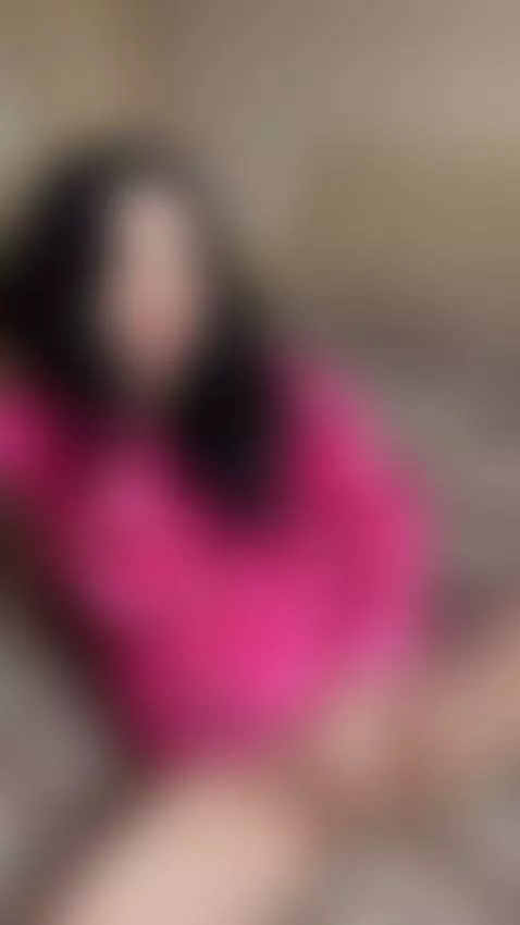 Look closer by sophietye