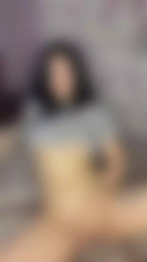 Flirting with the camera by sophietye