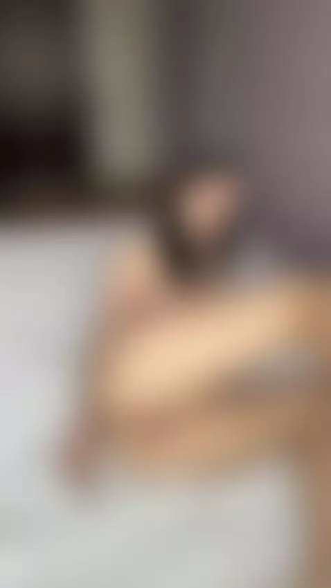 Don’t look away by sophietye