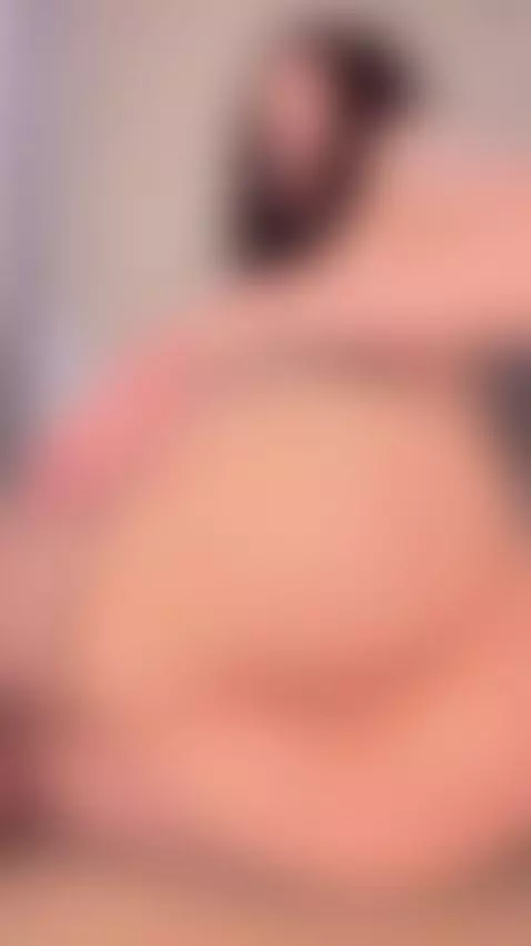 Fuck me on the floor like an animal in heat by sophietye