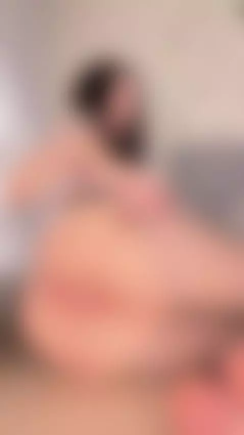 I need to be pinned down and fucked senseless until I’m shak... by sophietye