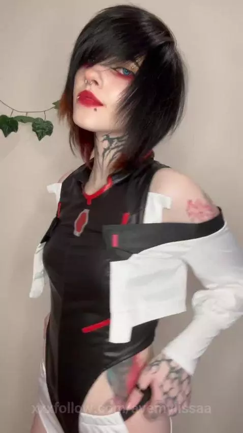 Stay here for a second longer by avemylissaa