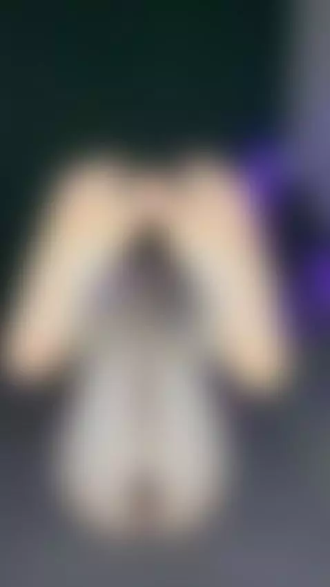 I want to cum from you choking me while slamming me against ... by avemylissaa