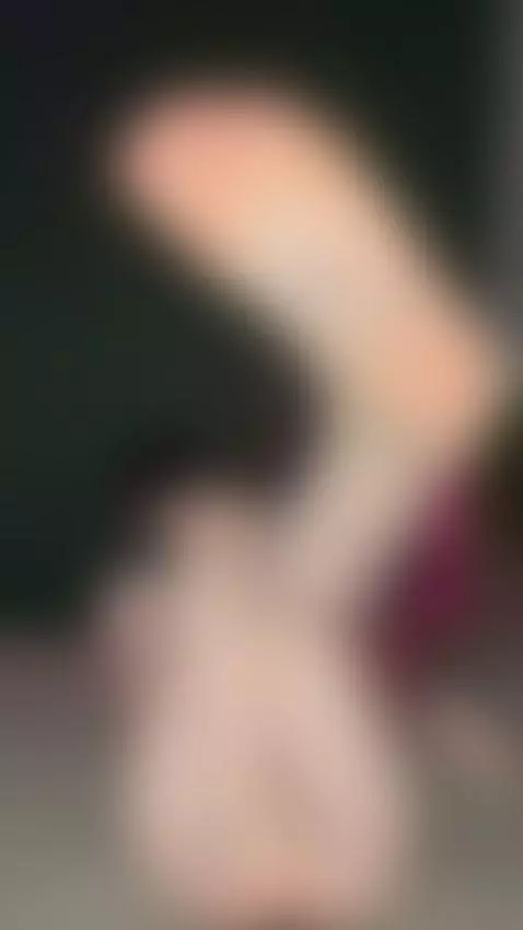 Need both holes stretched wide open please 🖐️🍆💦 by avemylissaa