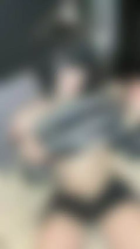 wet sexy body orgasming horny nude squirt  Check my OF by avemylissaa