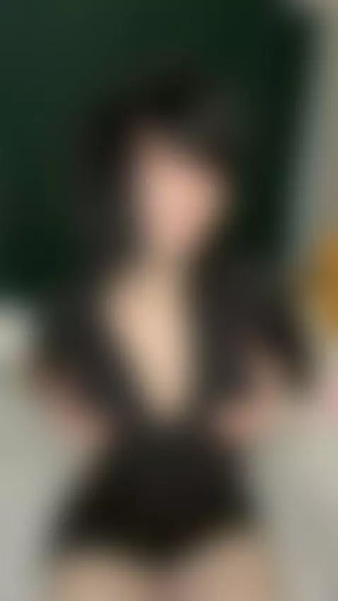 dripping girl round ass pussy licking naked horny  OF link by avemylissaa