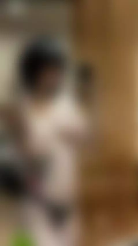 wet fat ass orgasming wet dripping cum  My OF by avemylissaa