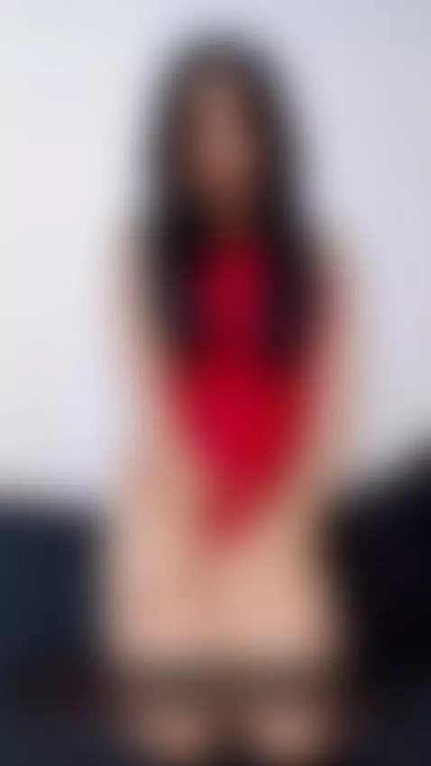 😈 I’m live, feeling dangerously good. by saramistick