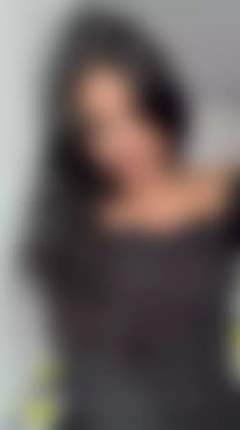 I'm live, do you want to play in the street with me? by saramistick