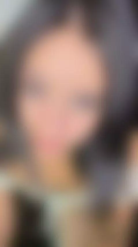 I’m live right now… come say hi 😘 by saramistick