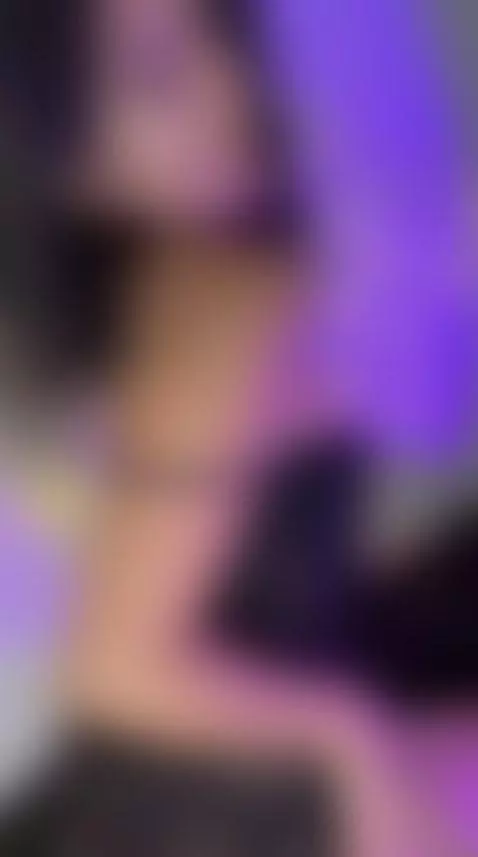 I’m on and waiting for you 💕 by saramistick