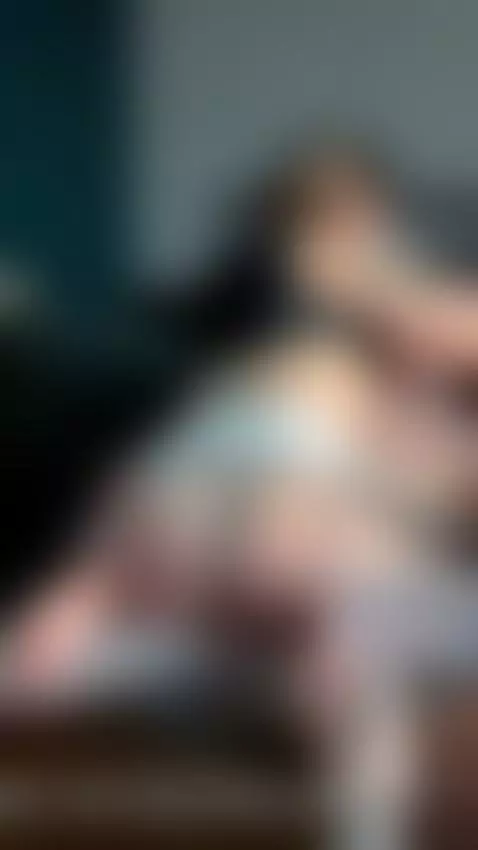 Curiosa y puta mi Hermanastra 😏 by srmono