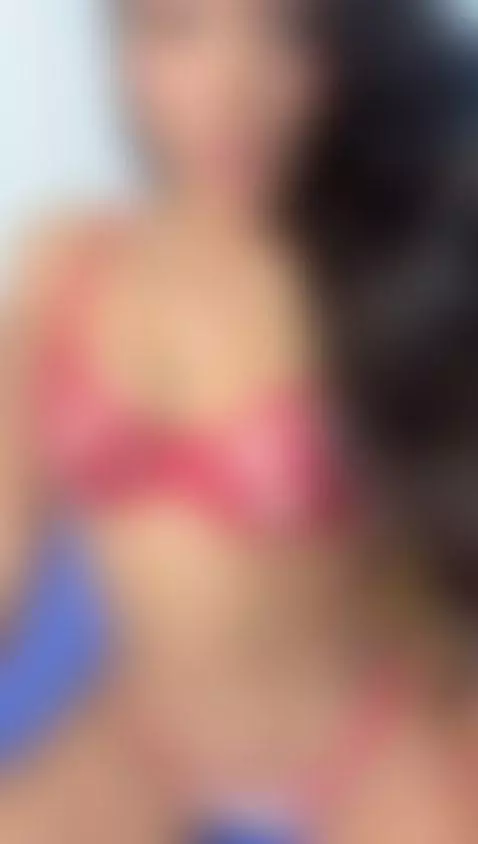 A short dance for you🎶🍒 by charlottmoreu