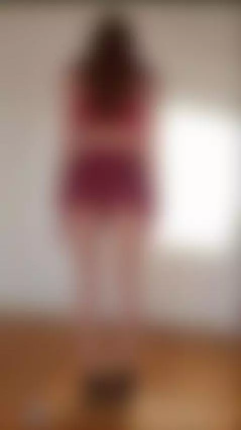 An inspiring girl who captivates! ✨ Follow the link in the b... by fitandannika