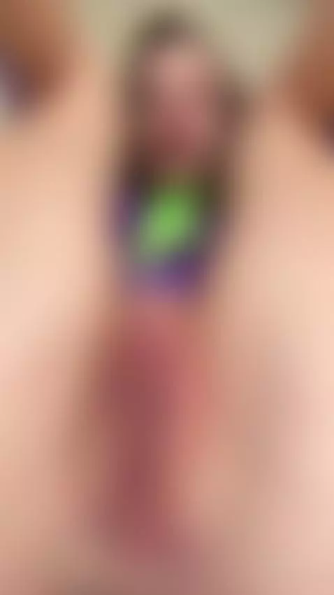 What do you think about girls with meaty pussy by fitandannika