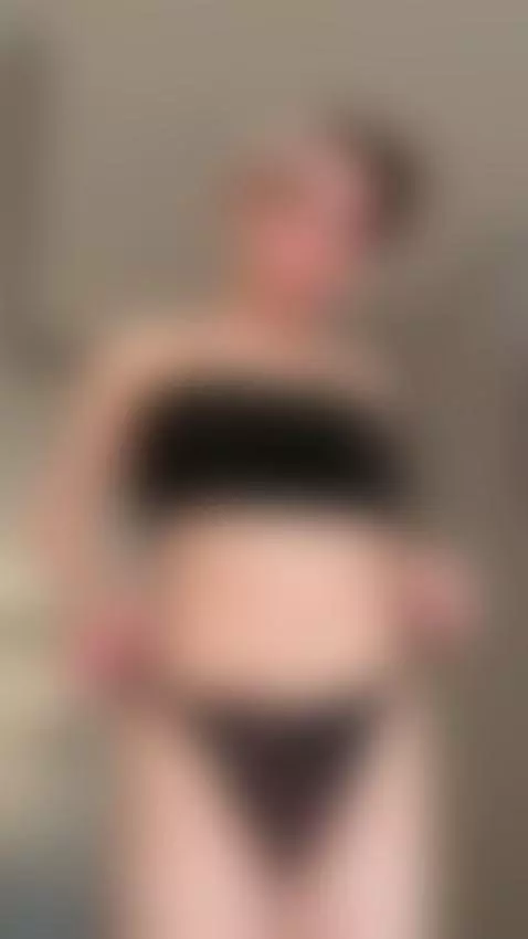 Too flirty, too fun, and way too much to handle by rinareyy