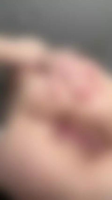 Tonight feels too good to keep my hands to myself 💖🔥 by rinareyy