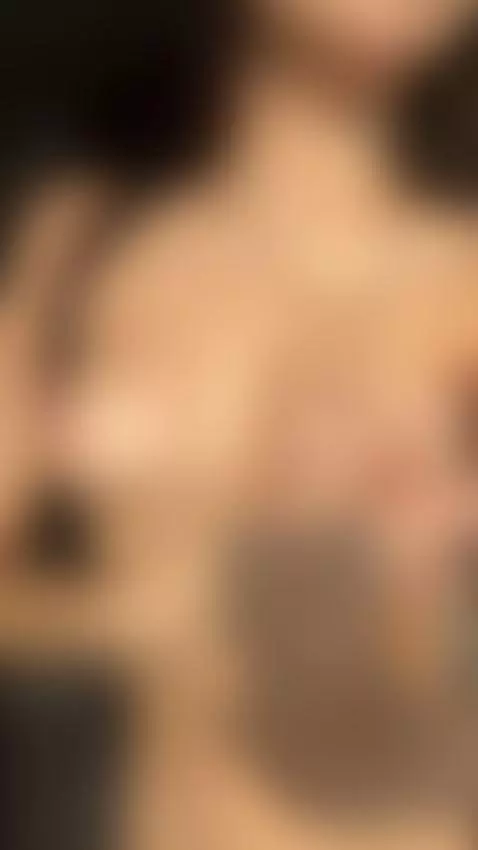 The view is even better up close. Wanna see? 👀 by angellil90