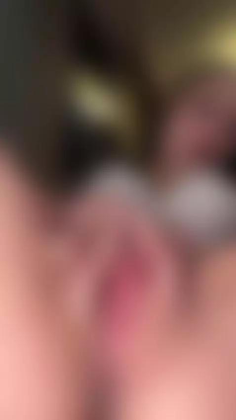 This pretty pink pussy loves a good ride... see how I do it ... by angellil90