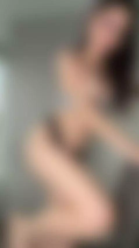 Can you handle this curvy ass in doggystyle? 😉 by angellil90